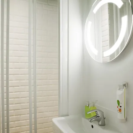Hotel Ibis Styles Buttes Chaumont