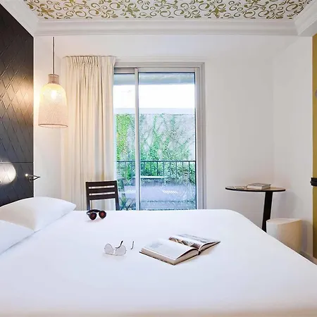 Ibis Styles Buttes Chaumont Hotel Parigi