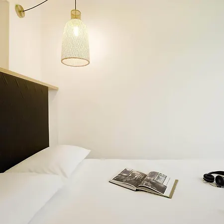 Hotel Ibis Styles Buttes Chaumont 3*