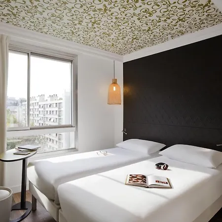 Ibis Styles Buttes Chaumont Parigi