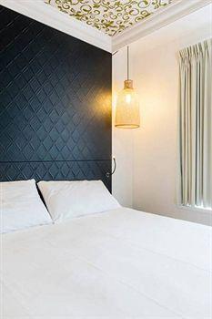 Ibis Styles Buttes Chaumont Hotel 3*