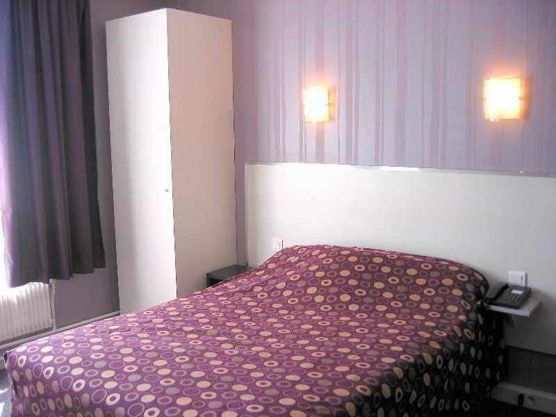 Ibis Styles Buttes Chaumont Hotel